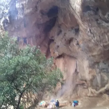 ゲストハウス Affitta Monte Grappa テンピオ・パウザーニア